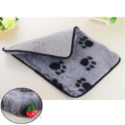 Soft Pet Dog Warm Bed Cat House Washable Home Blanket Large Dog Bed Cushion Mattress Kennel Soft Crate Mat Cats Pillow Slipcover